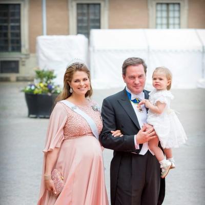 Švedska bogatija za još jednog princa: Porodila se princeza Medlin!