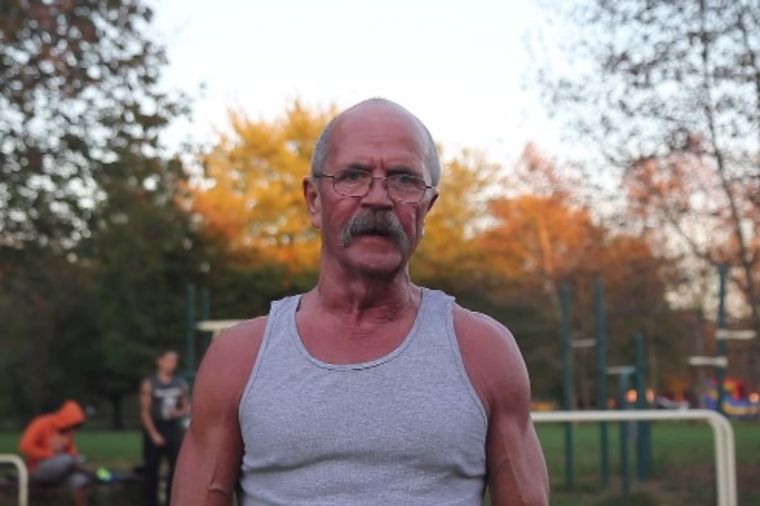 Stara škola, novo telo: Stiv (64) otkriva kako da zaustavite starenje! (VIDEO)
