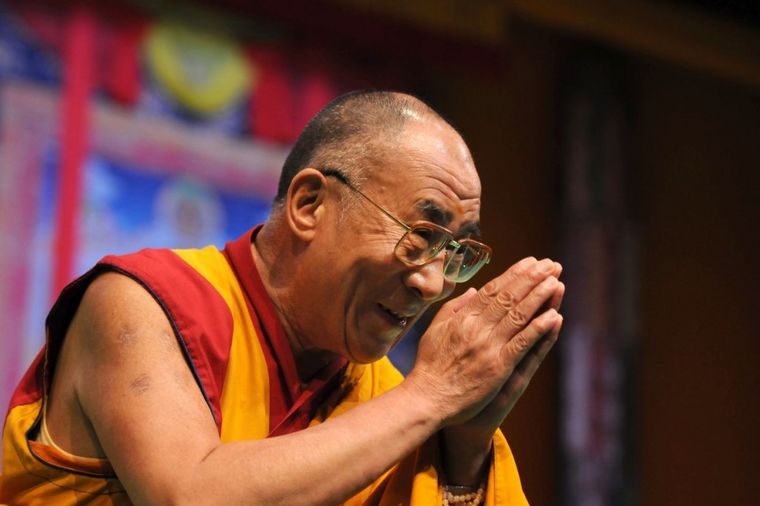 Dalaj Lama: Ispoštujte ovaj ritual svakog dana i zaštitićete se od nesreće i negativne energije!