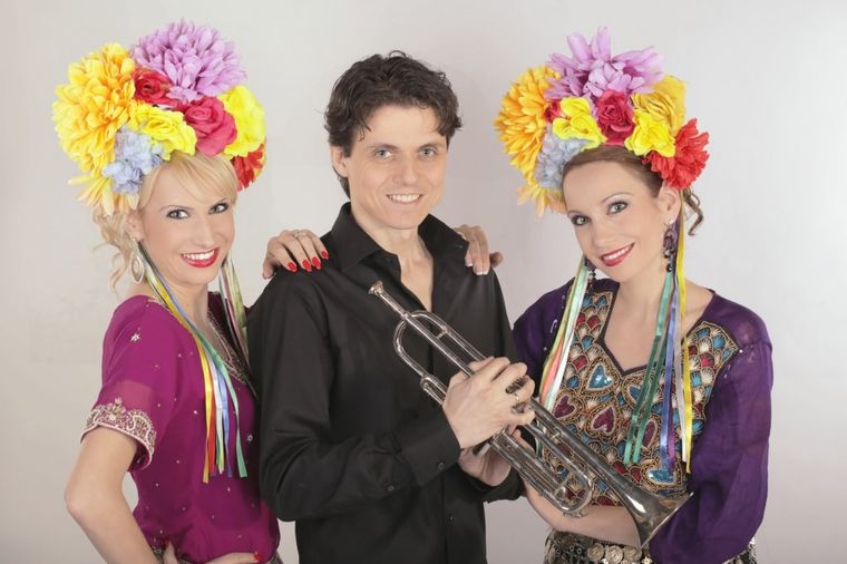 Sestre Gobović bude Rusiju: Tradicionalna srpska muzika u Sankt Peterburgu
