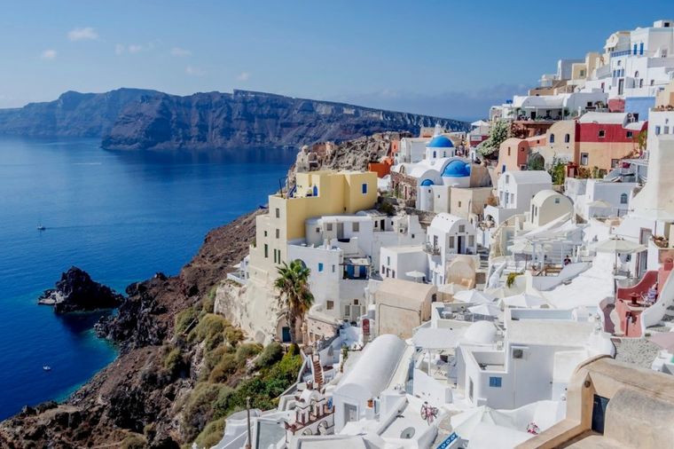 Nestvarno plavetnilo Santorinija: Grčki raj na zemlji! (FOTO, VIDEO)