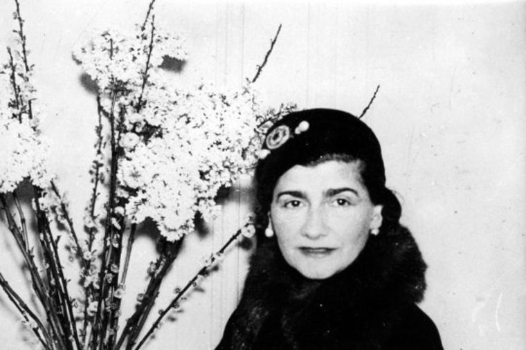 U sred Drugog svetskog rata bila optužena za kolaboraciju: Kako je Čerčil pomogao Koko Šanel! (FOTO)