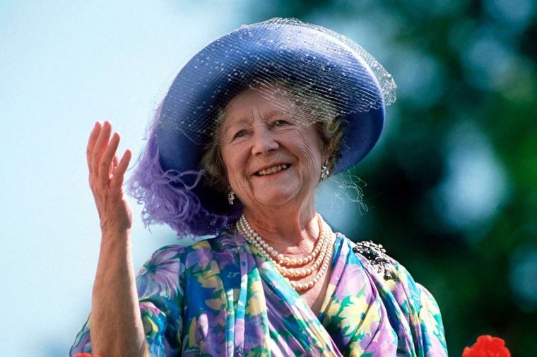 AKO JE DOBAR KRALJICI, DOBAR JE I NAMA: Kraljica majka pila je šolju ovog napitka svakog dana i doživela 102 godine!FOTO