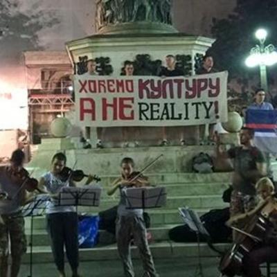 Srbija ustala protiv rijalitija: Više od 78.000 ljudi potpisalo peticiju za ukidanje!
