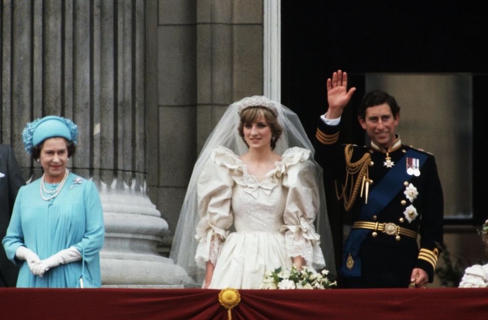 Princeza Dajana, Kraljica Elizabeta, Princ Čarls