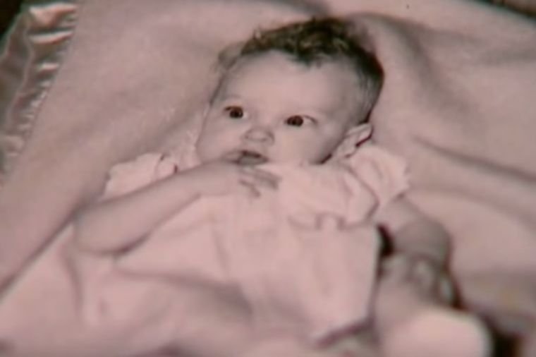 Pronašao je odbačenu bebu u šumi: 58 godina kasnije dogodilo se čudo! (VIDEO)