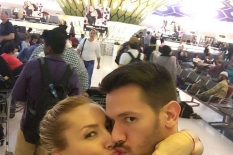 Mladenci odleteli na medeni mesec: Raša ispunio Goci želju! (FOTO)