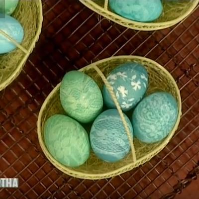 Kako da ukrasite jaja čipkom: Fenomenalna uskršnja dekoracija! (VIDEO)
