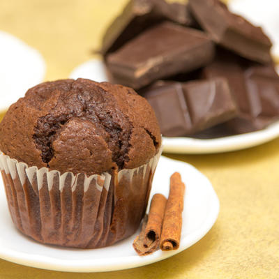 Čokoladni mafini bez šećera i brašna: Sočni, zdravi i ukusni kolači! (RECEPT)