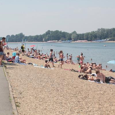 Beograd: Počela sezona kupanja na Adi Ciganliji