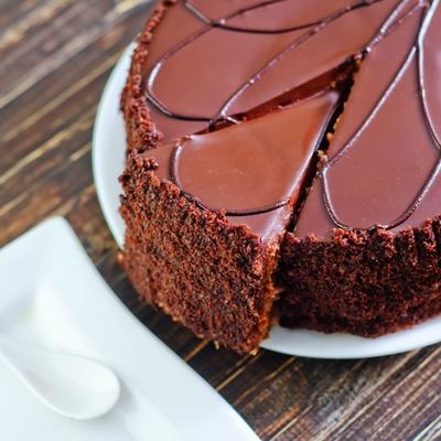 Utešna torta Najdžele Loson: Čokoladni raj momentalno diže raspoloženje! (RECEPT)