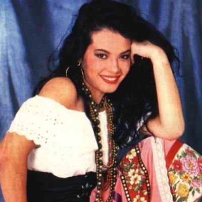 Kasandra se moli za Srbiju: Glumica koju smo obožavali krajem 90-ih poslala snažnu poruku! (FOTO)