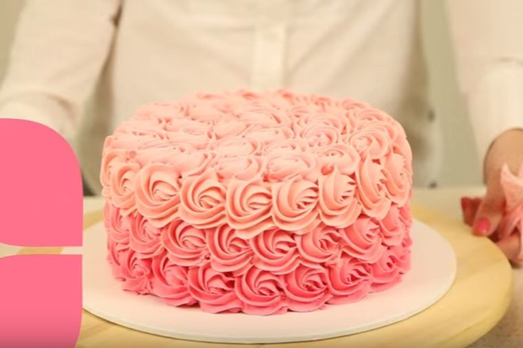 Kako da napravite ombre tortu: Popularna tehnika senčenja! (VIDEO)
