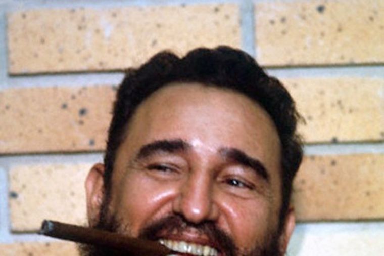 Tvrdio da mu je plata 20 dolara, a živeo kao kralj: Sve razvratne tajne Fidela Kastra! (FOTO)