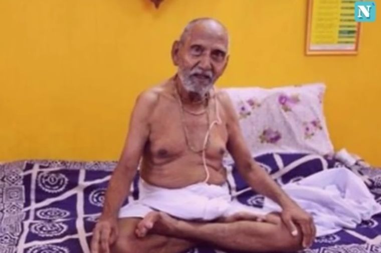 Ima 120 godina, ne pije lekove, puca od zdravlja: Njegova tajna je stvarno čudna! (FOTO)