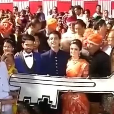 Kad indijski tajkun udaje ćerku: Poklonio joj najlepši dar koji je mogla da dobije! (VIDEO)