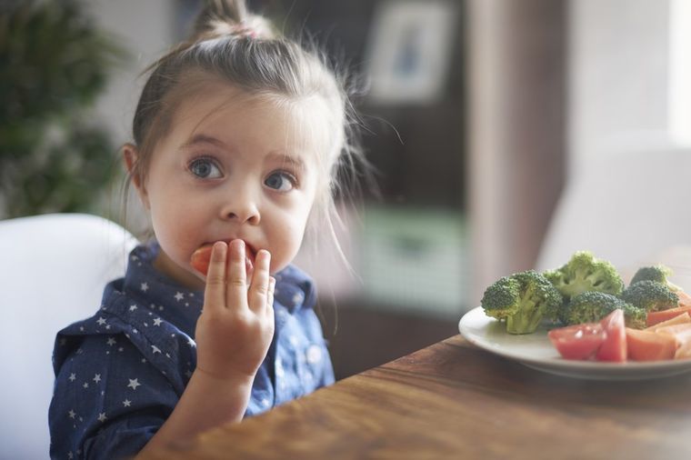Da bi bilo zdravo i pametno: Svako dete do pete godine mora da jede ovu hranu! (RECEPTI)