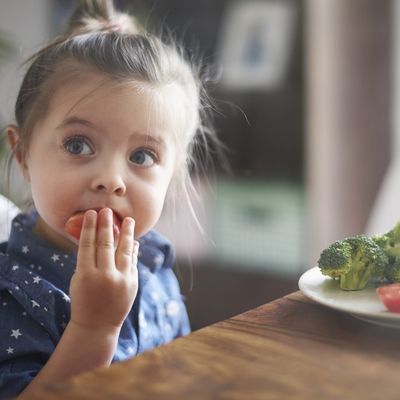 Da bi bilo zdravo i pametno: Svako dete do pete godine mora da jede ovu hranu! (RECEPTI)