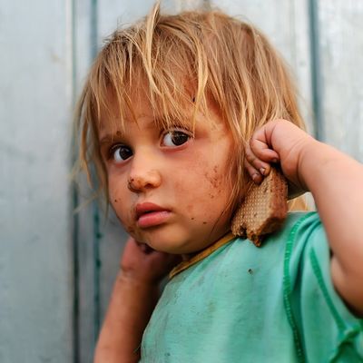 Četvrtina Srbije živi u siromaštvu: Najugroženije porodice sa decom!