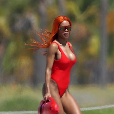 Čuvarka plaže kakvu još niste videli: Tejana (26) glavna atrakcija u Majamiju! (FOTO)