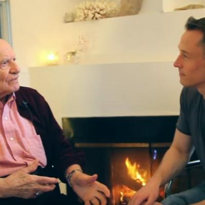Deda (95) priznao da je gej: Nakon 67 godina braka, sada traži muškog partnera! (VIDEO)