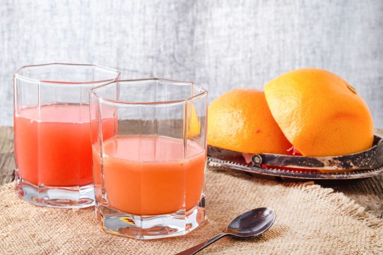 Očistite telo od nataložene hrane: 3 dana zaredom pijte ovaj sok! (RECEPT)