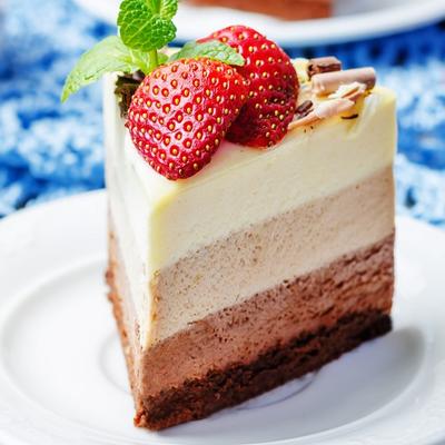 Prokleto ukusan kolač: Sav od krema, bolji od svake torte! (RECEPT)