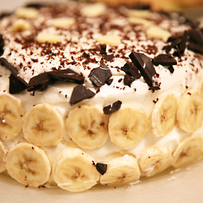 Najbrža banana torta: Pomešaš, filuješ, pojedeš za 15 minuta! (RECEPT)