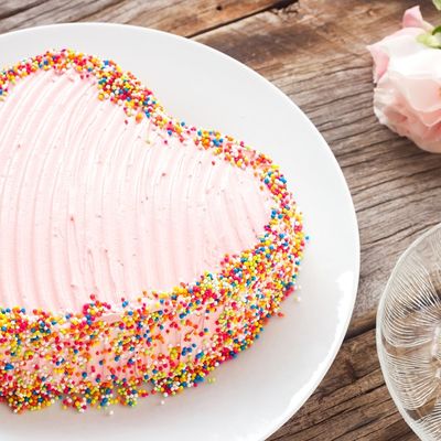 Torta ljubavno gnezdo: Nešto najkremastije što ste ikad probali! (RECEPT)