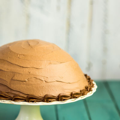 Bomba torta sa višnjama: Eksplozivan užitak za pamćenje! (RECEPT)