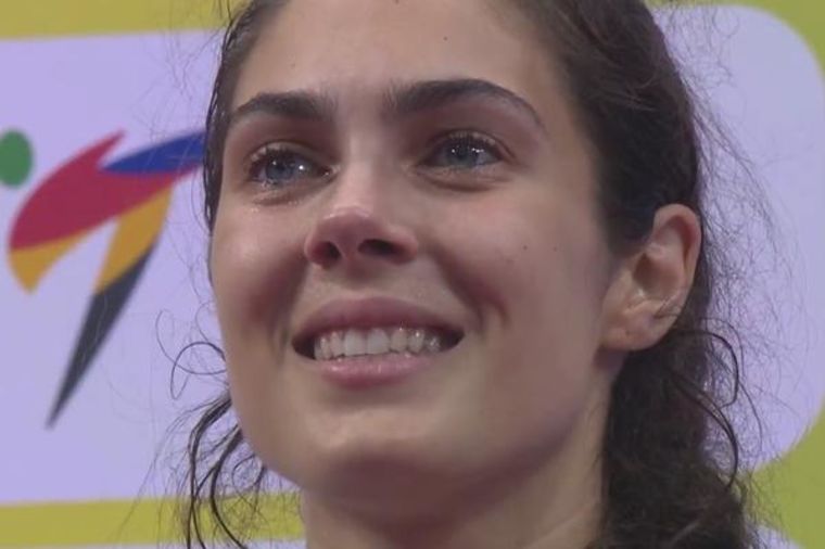 Milica Mandić osvojila zlato na Svetskom prvenstvu: Suze radosnice na najvišem postolju! (VIDEO)
