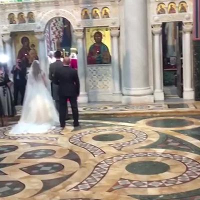 Stigli mladenci i svatovi na Oplenac: Danas se ženi srpski princ Đorđe! (VIDEO)
