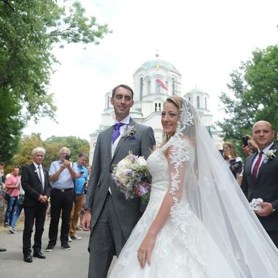 Emotivna poruka nove srpske princeze: Oglasila se na Fejsbuku odmah posle venčanja!