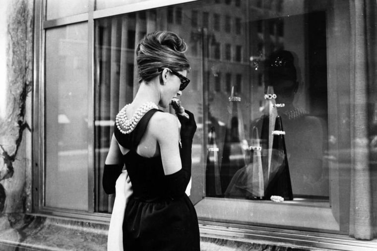 Saznajte sve o najlepšoj haljini na svetu: I danas kada čujemo izraz "mala crna haljina" - pomislimo na nju! (FOTO)