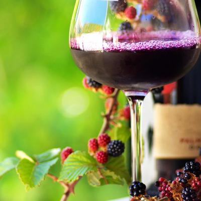 Ovako se pravi kupinovo vino: Proveren lek za anemiju! (RECEPT)