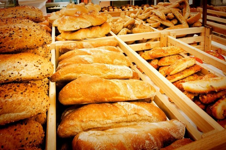 Humanost na delu: Pekar iz Prijepolja poklanja hleb svima koji nemaju novca da ga kupe! (FOTO)