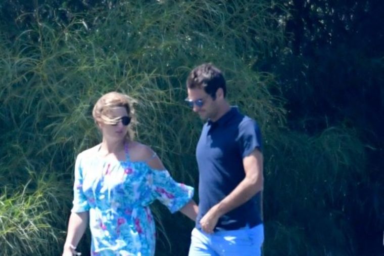 Nove fotografije Mirke i Federera sa letovanja: Pokazale su samo jedno! (FOTO)