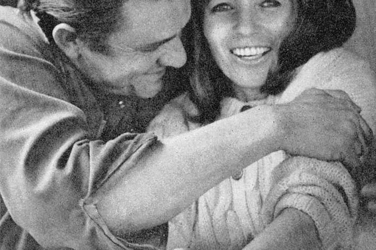 Ono što je Džoni Keš poručio svojoj supruzi raznežilo je ceo svet: Ovo je najlepše ljubavno pismo svih vremena! (FOTO)