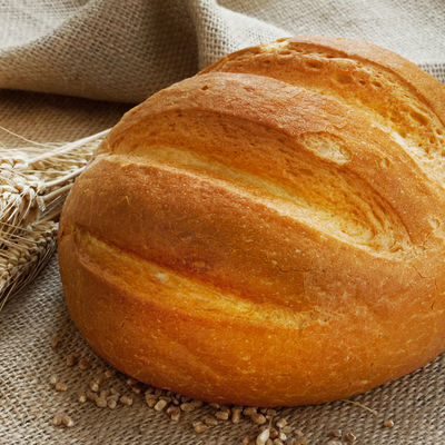 Domaći hleb sa kvascem: Mekan kao sunđer, očaraće vas zauvek! (RECEPT)