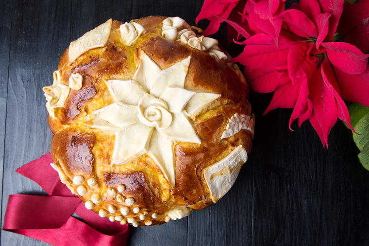Stari recept za slavski kolač: Ovako se mesi i ukrašava prema sprskoj tradiciji! (FOTO)