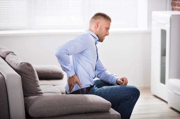 Bolovi u leđima i zglobovima: Ovo je najbolja kućna terapija, odmah pomaže!