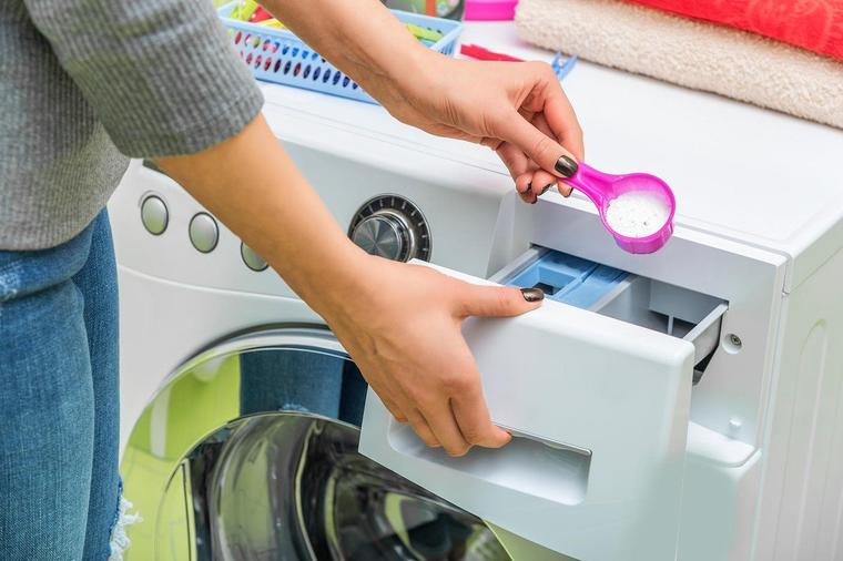 Ovako se pravilno čisti mašina za pranje veša: Produžićete njen životni vek duplo!