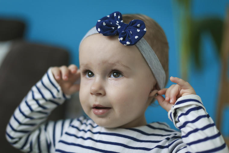 Pedijatri savetuju: Kada je dozvoljeno bušiti uši detetu!