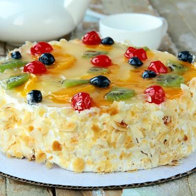 Puškinova torta: Voćni slatkiš nezaboravnog ukusa! (RECEPT)
