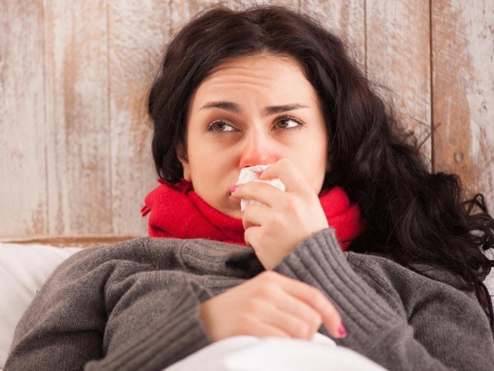 Prehlada, Grip, Curenje nosa, Bolesna, Bolesna devojka