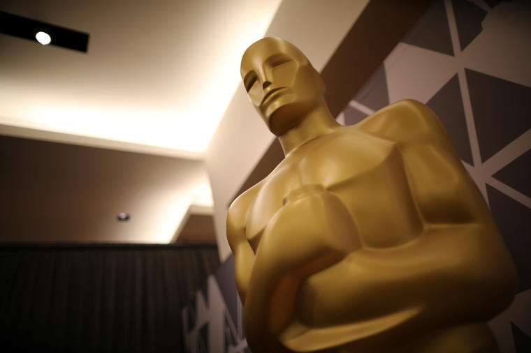 Pevačica snela jaje, glumac dodelio pogrešnom filmu nagradu: Najveći skandali na Oskarima! (FOTO, VIDEO)