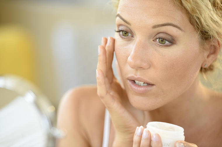 7 svakodnevnih navika kojima uništavate kožu i izazivate akne: Niste ih ni svesni!