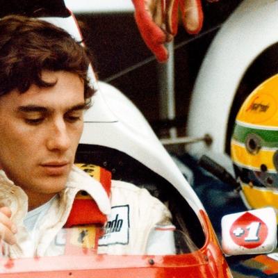 Harizmatičan, strastven i hrabar: Život i smrt Ajrtona Sene -  najvećeg vozača Formule 1 svih vremena! (FOTO)