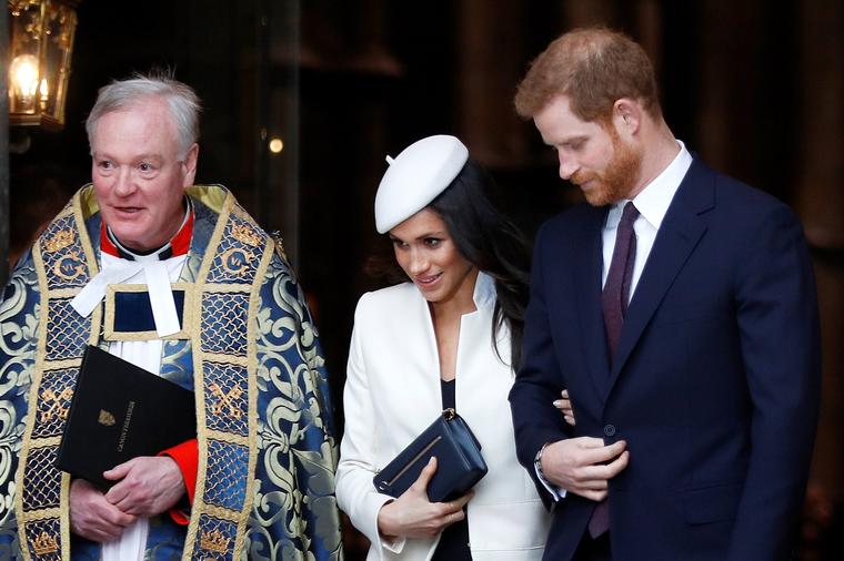Princeza Dajana dolazi na svadbu princa Harija: Jeziva ispovest medijuma! (FOTO)