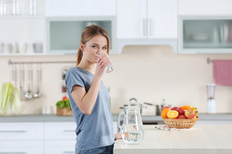Da li pravilno pijete vodu? 10 ajurvedskih saveta koji će vam promeniti život!